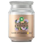 AIR WICK 480G CANDLE CEDAR & WHITE MUSK JAR