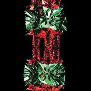 PREMIER 2.7M X 33 CM 8 SECTION GARLAND RED & GREEN