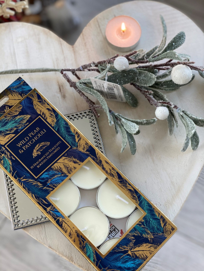 FEATHER SCENTED TEALIGHTS PK10 ( Wild Pear & Patchouli)